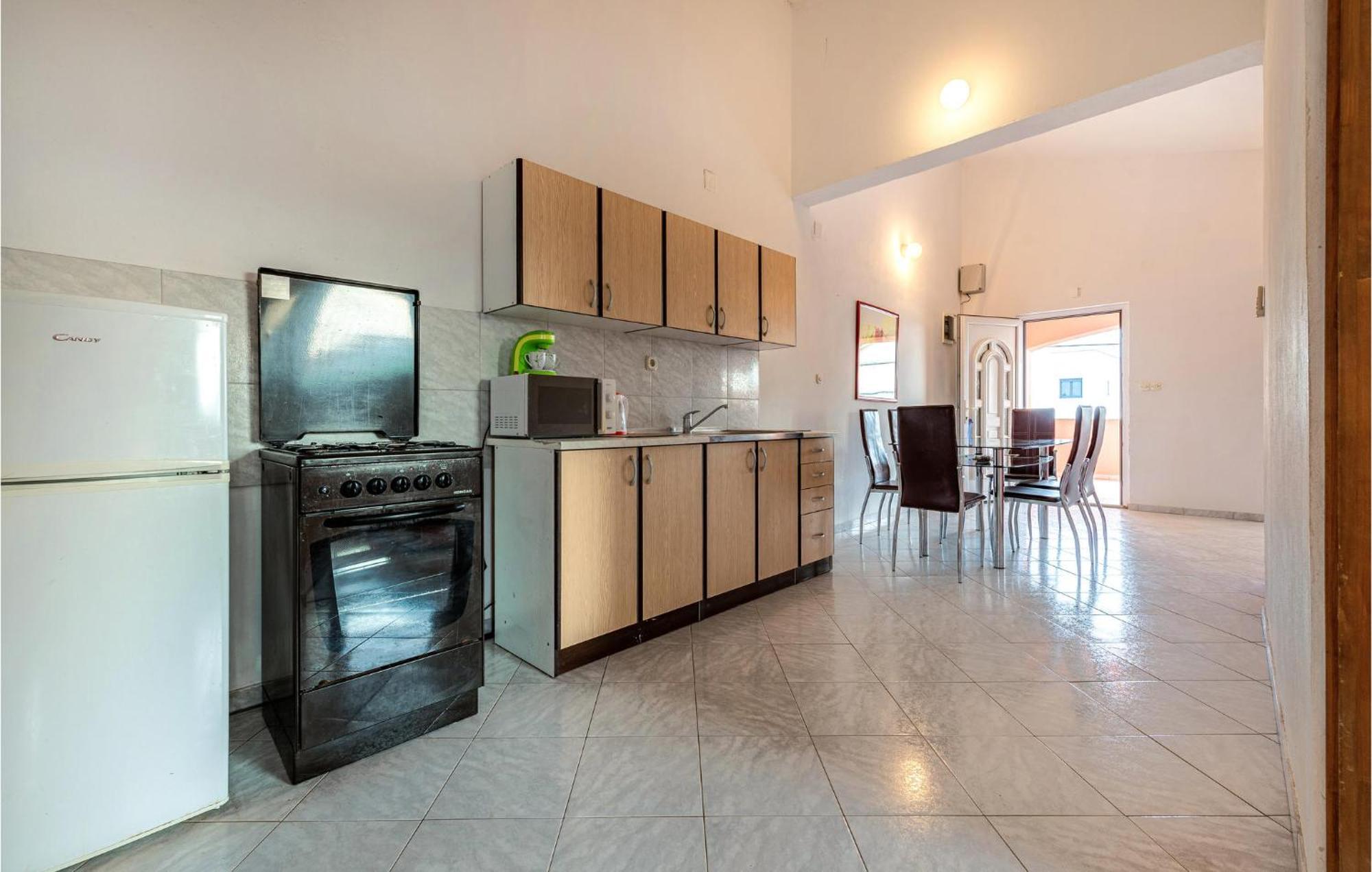 Beautiful Apartment In Vir With Wifi מראה חיצוני תמונה